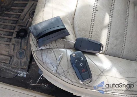 2014 Ford Fusion Hybrid Se из США, поврежденный, VIN 3FA6P0LUXER301733